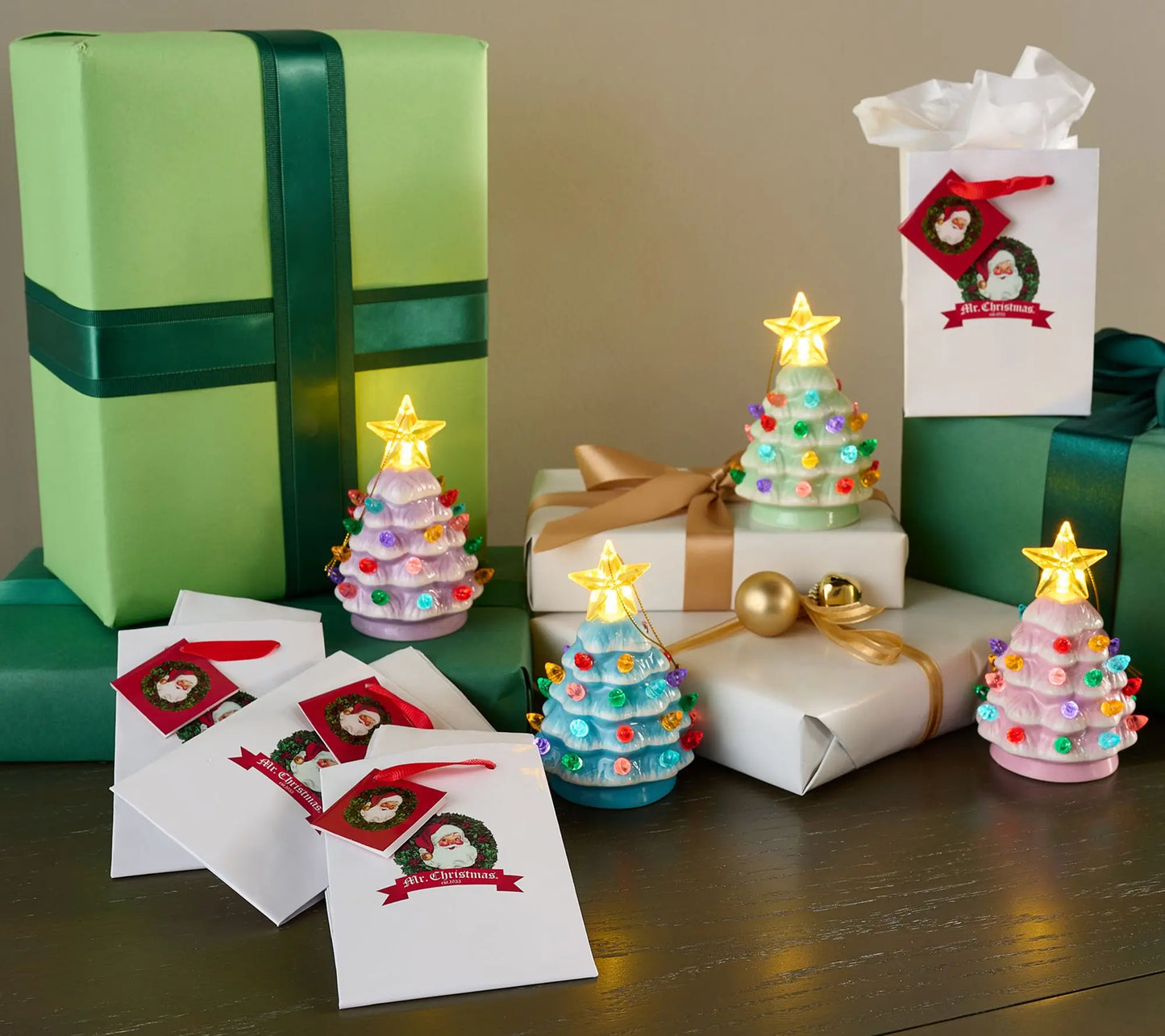 🎄 Mr. Christmas Set of 4 Mini Nostalgic Tree Ornaments – Comes with Gift Bags, Perfect for Holiday Décor & Keepsake Giving ✨