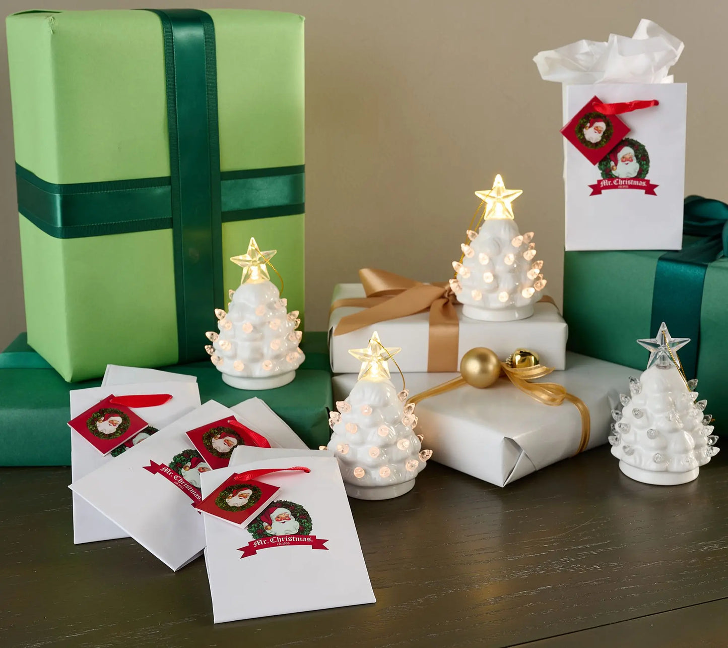 🎄 Mr. Christmas Set of 4 Mini Nostalgic Tree Ornaments – Comes with Gift Bags, Perfect for Holiday Décor & Keepsake Giving ✨