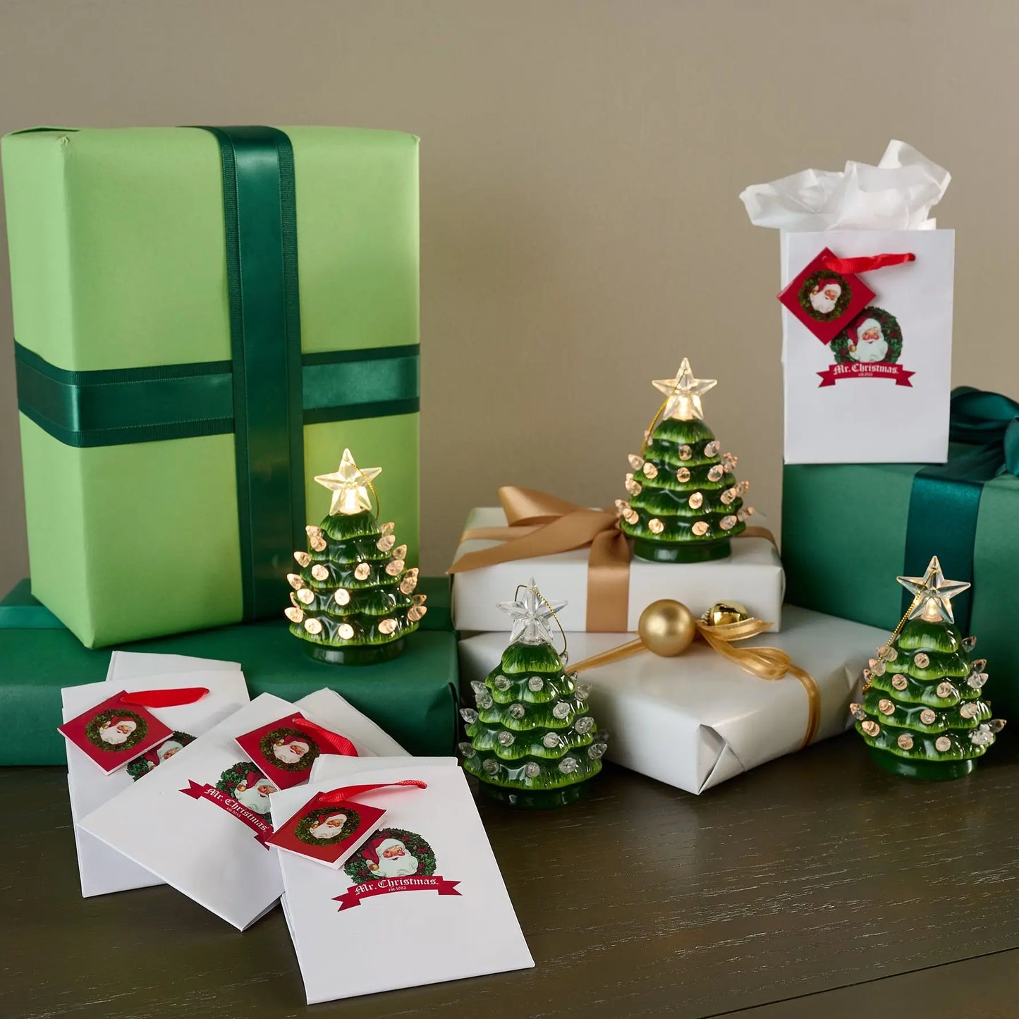 🎄 Mr. Christmas Set of 4 Mini Nostalgic Tree Ornaments – Comes with Gift Bags, Perfect for Holiday Décor & Keepsake Giving ✨