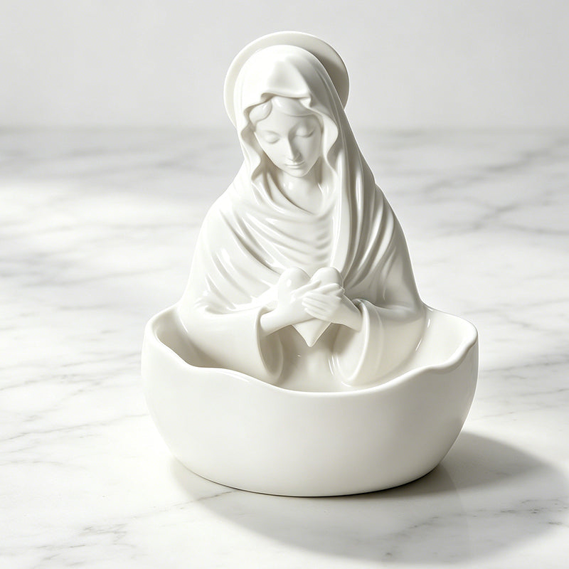 Elegant Resin Figurine Tabletop Decor🧕